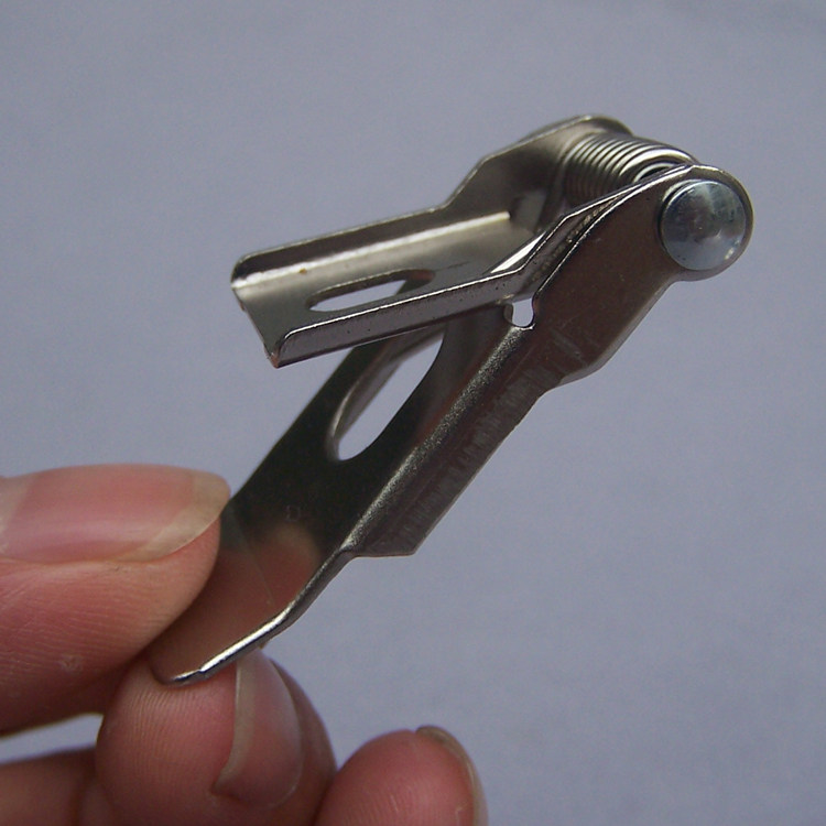 加厚面板灯弹簧扣弹簧卡平板灯具灯饰配天花灯暗装吸顶灯改装卡子