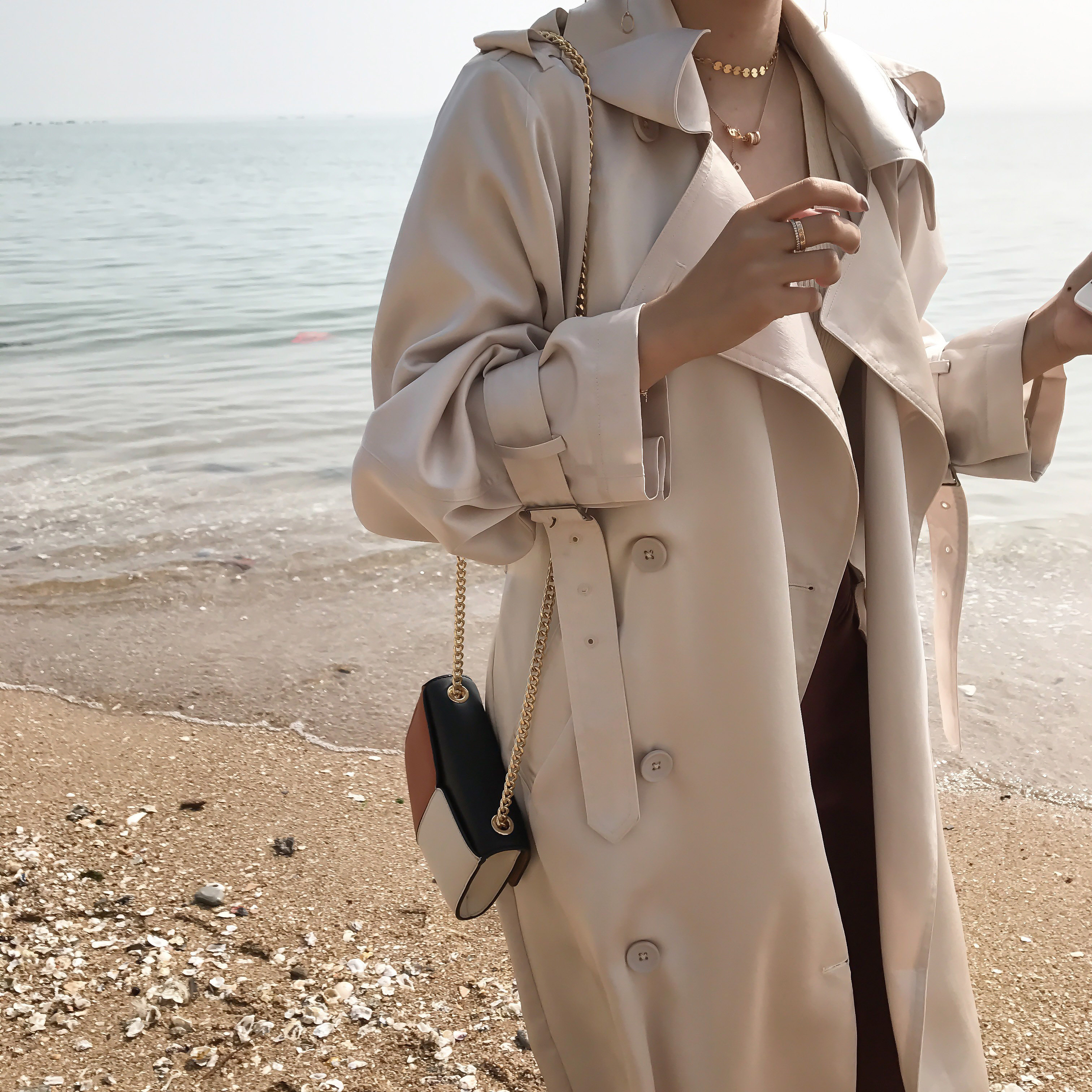 nini订制 春季新款缎面性冷淡风大翻领长款宽松长袖风衣外套女