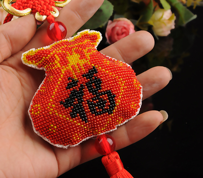 手工活外发代绣十字绣珠绣挂件平安福车挂钥匙扣找绣工绣娘