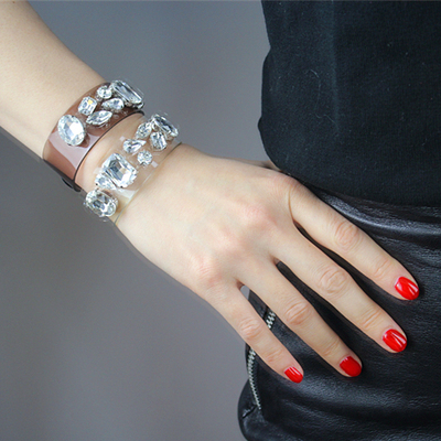 透明手镯pvc树脂塑料手链首饰手饰镶钻街拍无色咖啡棕色