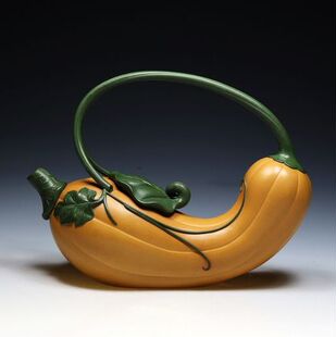 特价宜兴紫砂壶收藏级名家周国洪全手工纯老段泥瓜形提梁花器正品