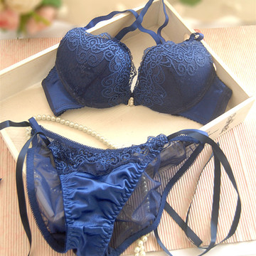 [限时抢购] 欧美人气款夏季前扣美背蕾丝少女文胸内衣套装透明系带