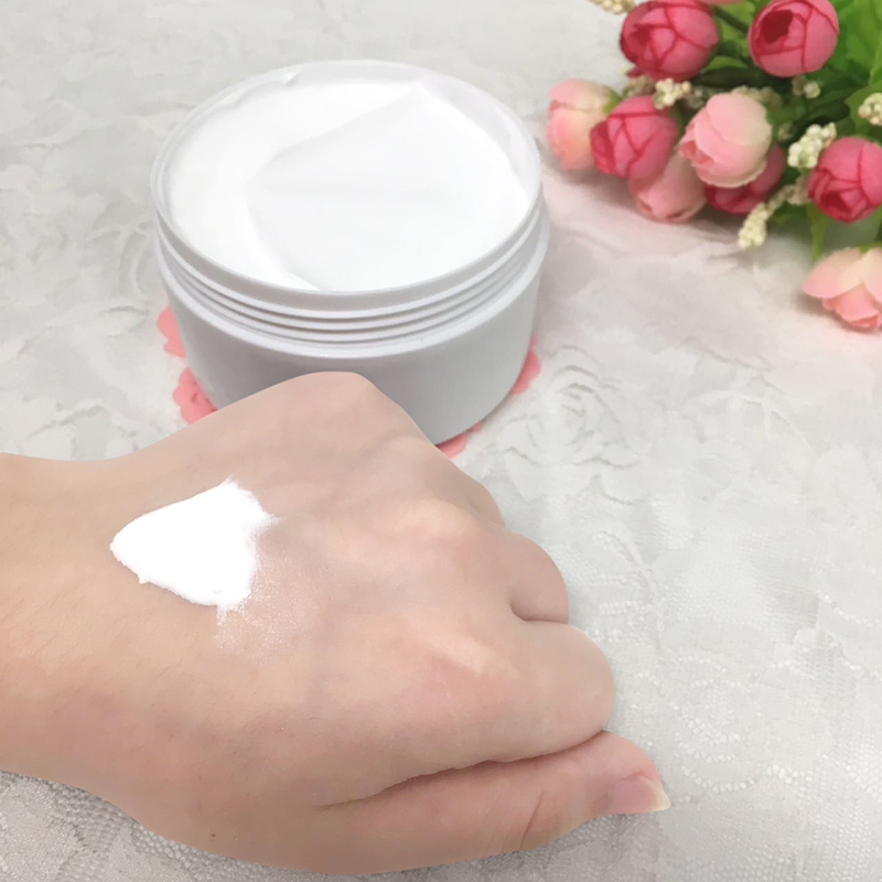 涂完身体乳用塑料膜包住(涂完身体乳用塑料膜包住可以吗)