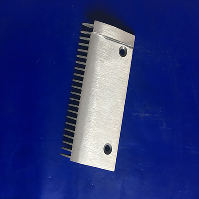 快速梳齿板 快速扶梯梳齿板 电梯配件梳齿板 电梯梳齿板tf5195001