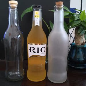 批发rio锐澳鸡尾酒空瓶子玻璃瓶红酒瓶飘流瓶275ml透明蒙砂瓶带盖