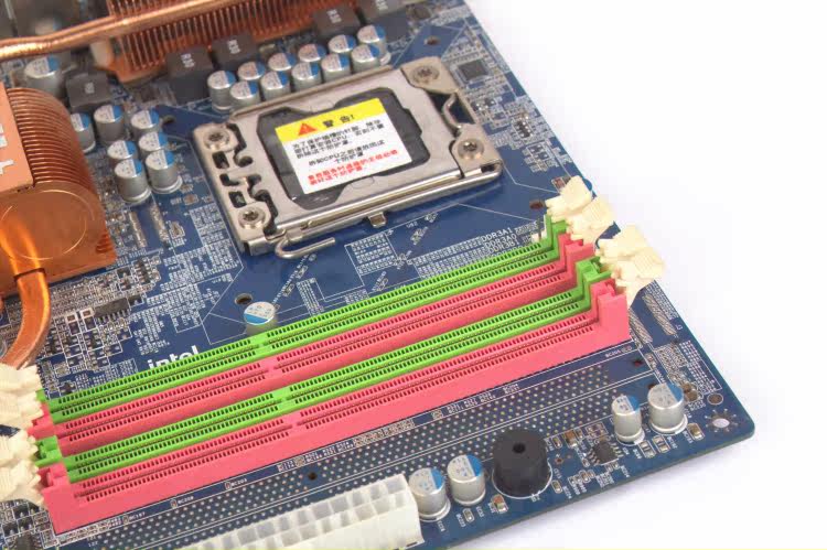 正品 翔升x58 1366主板 全固态 强悍 可上至强x5570 w3565等cpu