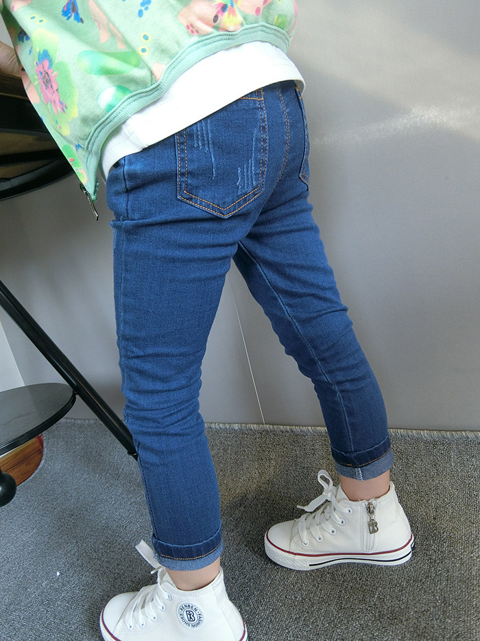 女童牛仔裤春秋新款女宝宝修身小脚裤儿童休闲裤韩版长裤1-2-3岁4