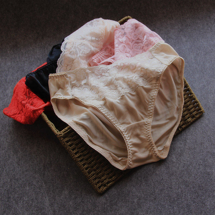 特价天然桑蚕丝女内裤真丝针织透气舒适抗菌蕾丝性感包臀三角裤
