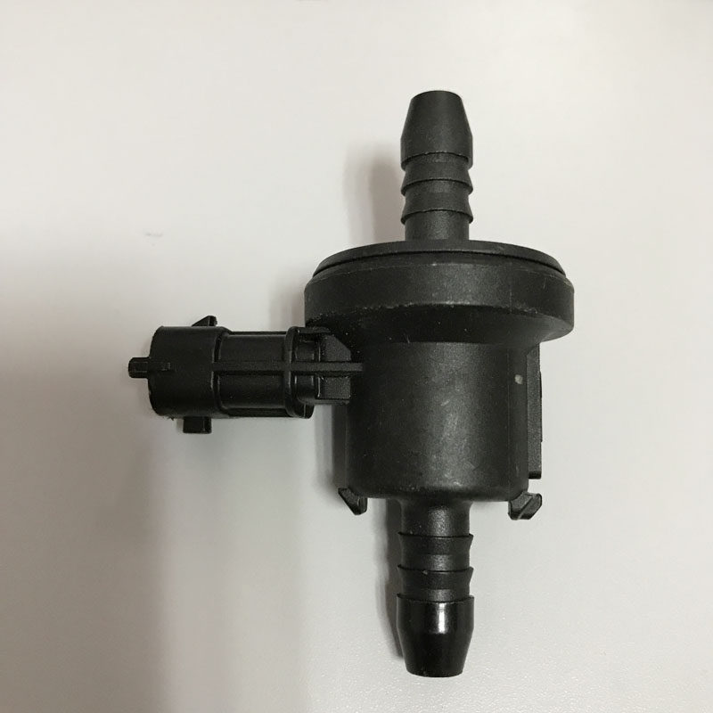 雪佛兰老科鲁兹1.6/1.8别克英朗景程碳罐电磁阀原厂正品包邮