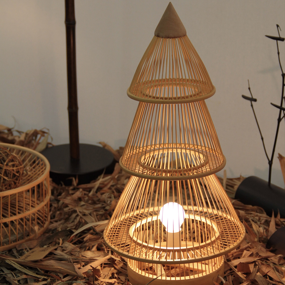 限量 圣诞节礼物 自然家naturebamboo简约现代创意圣诞树竹编台灯