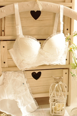 清仓包邮永恒心钻侧收爆乳调整型超级厚杯聚拢文胸纯白色内衣套装