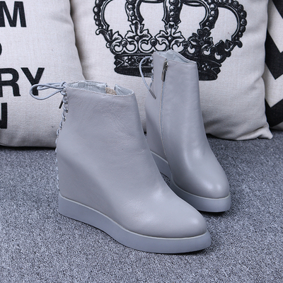 坡跟及裸短靴女鞋