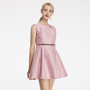 izola/伊佐拉2017春装新款女装中长款圆领修身显瘦连衣裙61f703