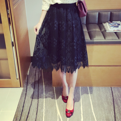 【左卡】定制款 "仙蒂瑞拉"黑色菱格纹蕾丝半身裙