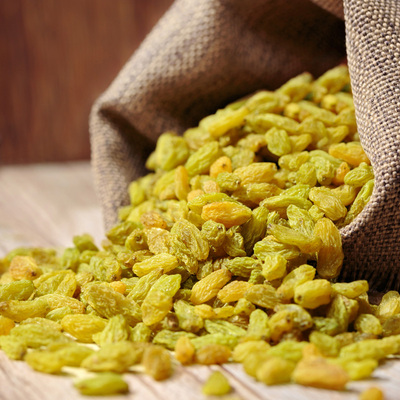 休闲小零食无籽葡萄干500g独立小包装特价干果零食绿提子干