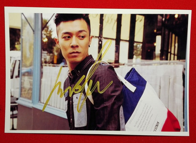 周柏豪 亲笔签名专辑 自由意志 宣传照片 周柏豪照片 相片 05款