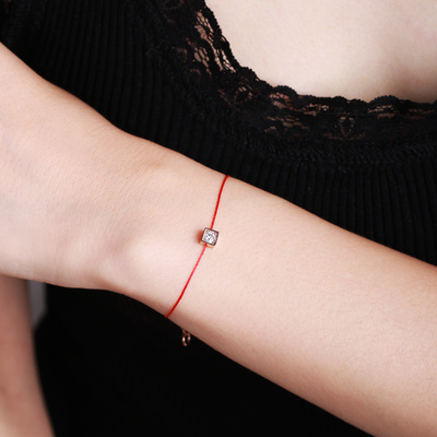 [年终大促] 单钻redline方钻全红线红绳手链女 镀18k彩金羊年本命年
