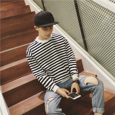 2016港仔男士圆头套头衫卫衣韩版宽松条纹长袖卫衣外套男潮