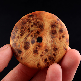 正品保真太行山崖柏满瘤疤平安扣挂件精品崖柏项坠车挂收藏之选