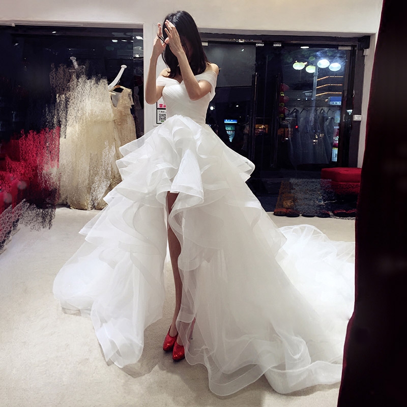 新娘冬季2016新款前短后长拖尾婚纱礼服双肩一字肩修身影楼主题