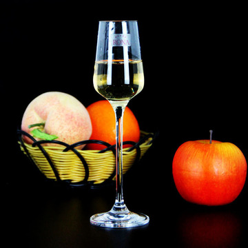 进口rona洛娜无铅水晶玻璃果酒杯高脚香槟杯气泡杯100ml